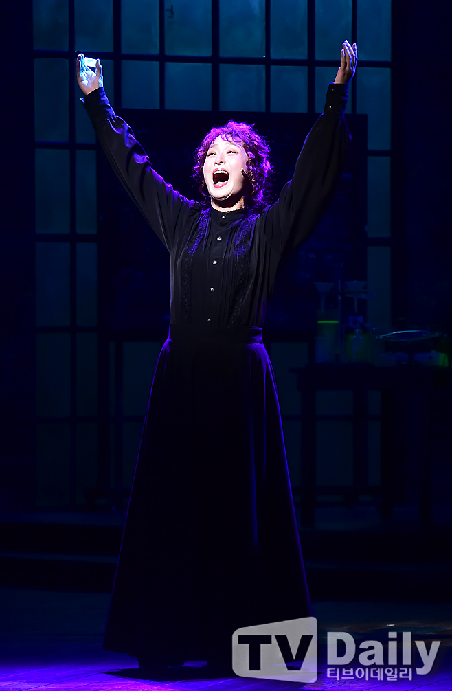 ƼºêÀ̵¥Àϸ® Æ÷Åä