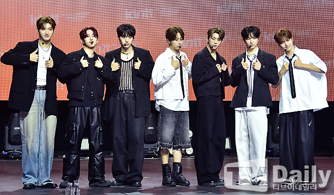 ƼºêÀ̵¥Àϸ® Æ÷Åä