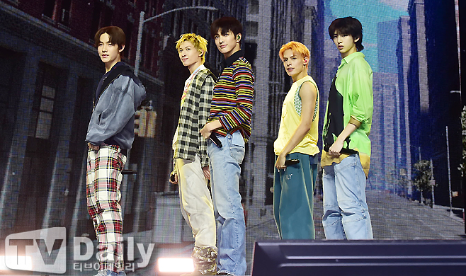 ƼºêÀ̵¥Àϸ® Æ÷Åä