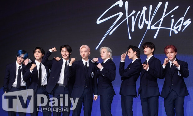 ƼºêÀ̵¥Àϸ® Æ÷Åä