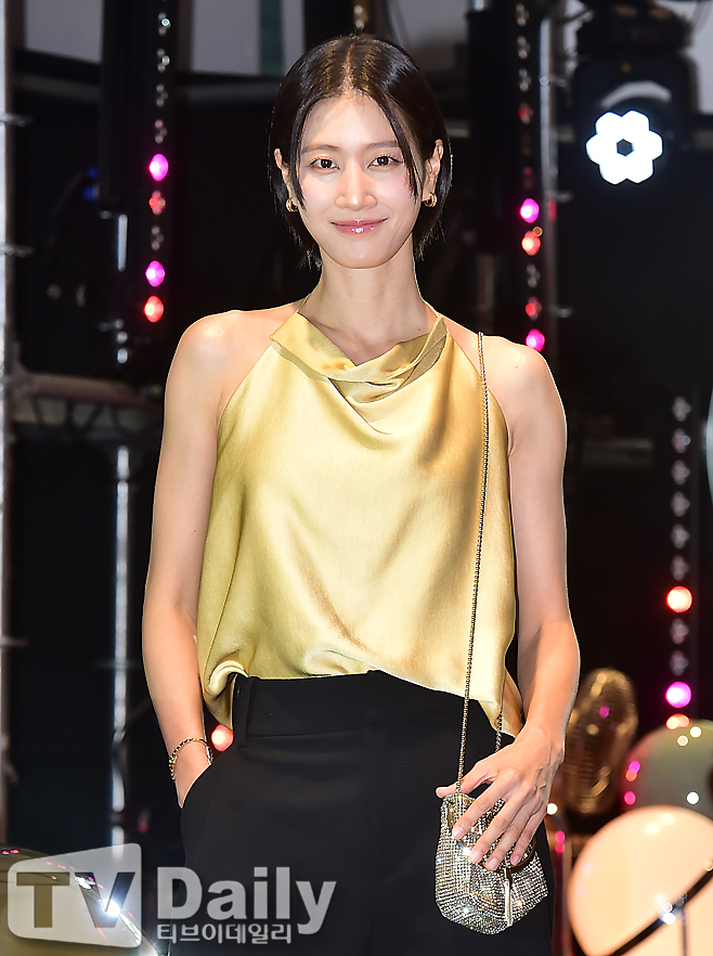 ƼºêÀ̵¥Àϸ® Æ÷Åä