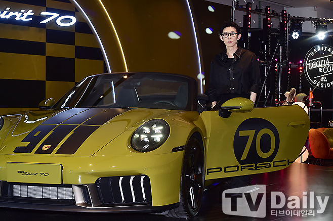 ƼºêÀ̵¥Àϸ® Æ÷Åä