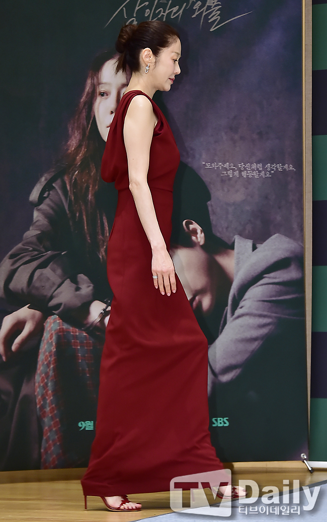 ƼºêÀ̵¥Àϸ® Æ÷Åä