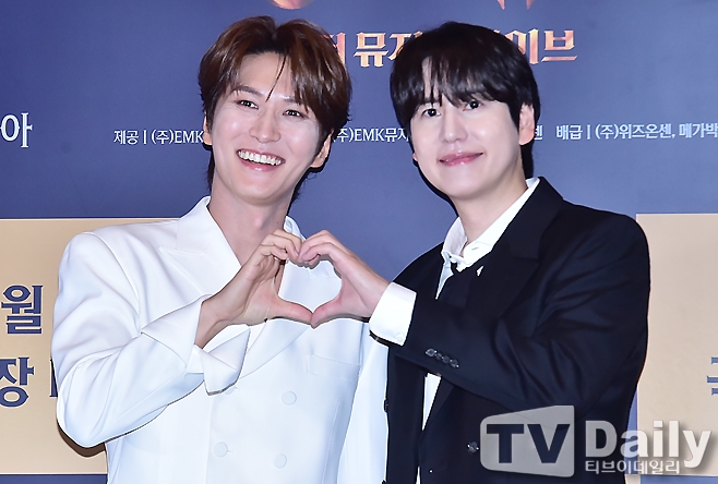 ƼºêÀ̵¥Àϸ® Æ÷Åä