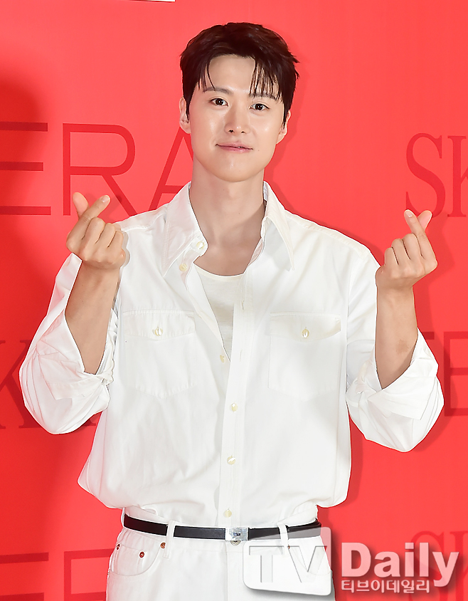 ƼºêÀ̵¥Àϸ® Æ÷Åä