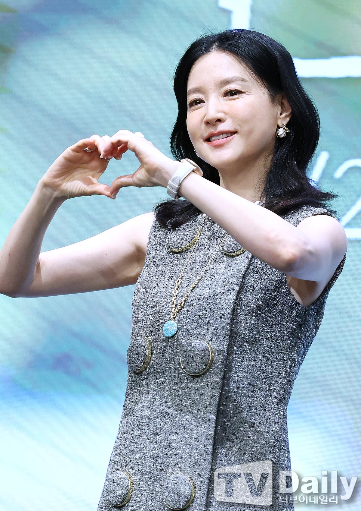 ƼºêÀ̵¥Àϸ® Æ÷Åä