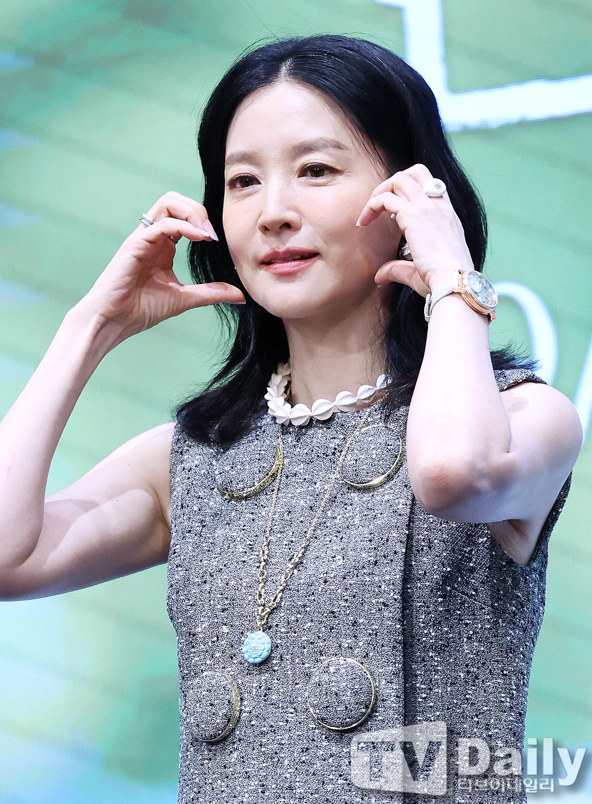 ƼºêÀ̵¥Àϸ® Æ÷Åä