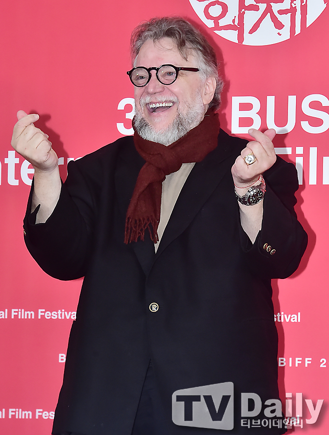 ƼºêÀ̵¥Àϸ® Æ÷Åä