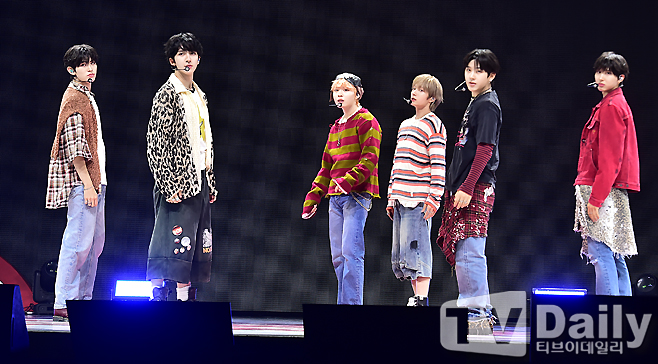 ƼºêÀ̵¥Àϸ® Æ÷Åä