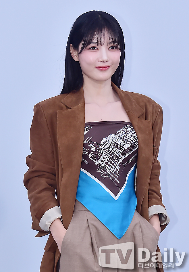 ƼºêÀ̵¥Àϸ® Æ÷Åä