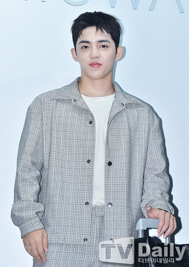 ƼºêÀ̵¥Àϸ® Æ÷Åä