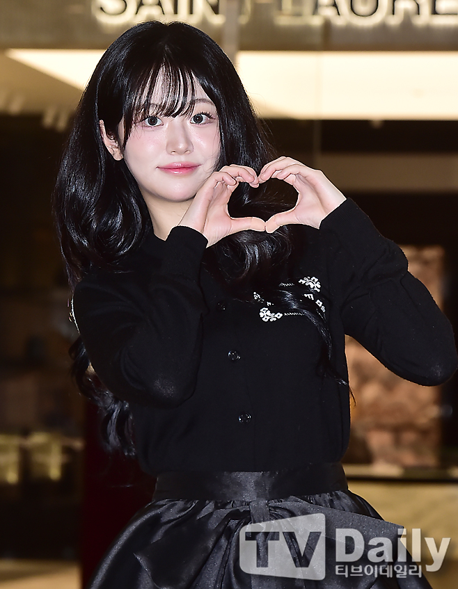 ƼºêÀ̵¥Àϸ® Æ÷Åä