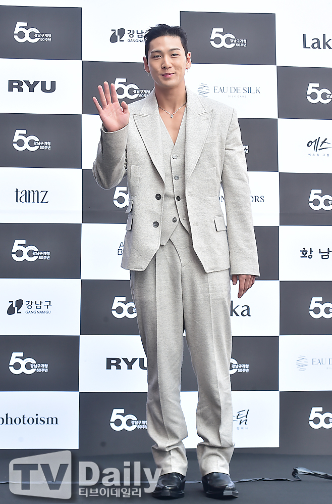 ƼºêÀ̵¥Àϸ® Æ÷Åä