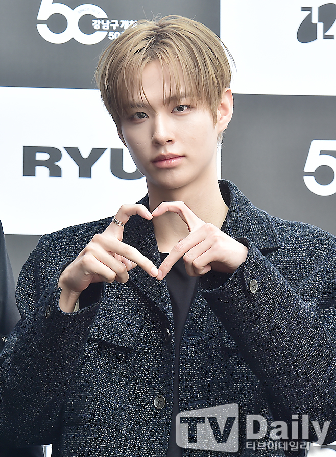 ƼºêÀ̵¥Àϸ® Æ÷Åä