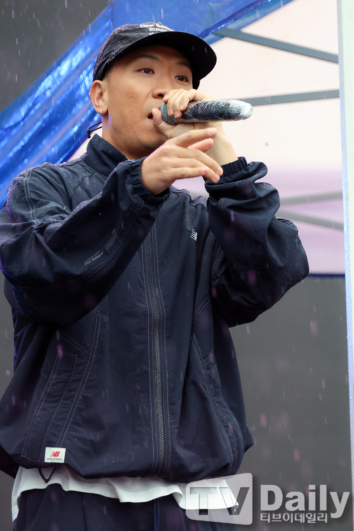 ƼºêÀ̵¥Àϸ® Æ÷Åä