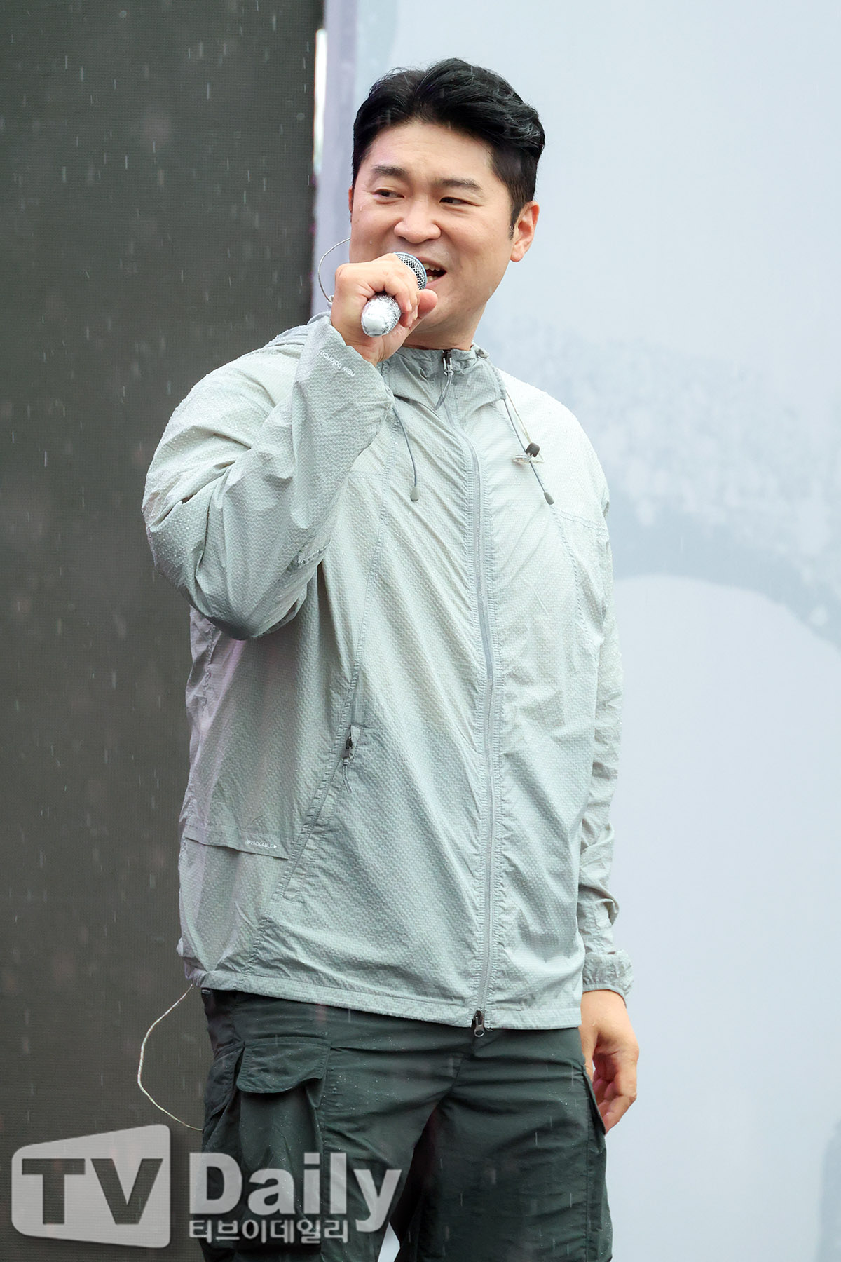 ƼºêÀ̵¥Àϸ® Æ÷Åä