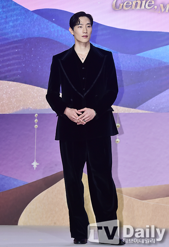 ƼºêÀ̵¥Àϸ® Æ÷Åä