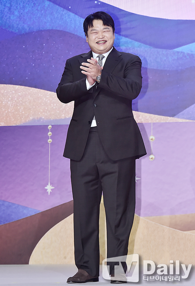 ƼºêÀ̵¥Àϸ® Æ÷Åä