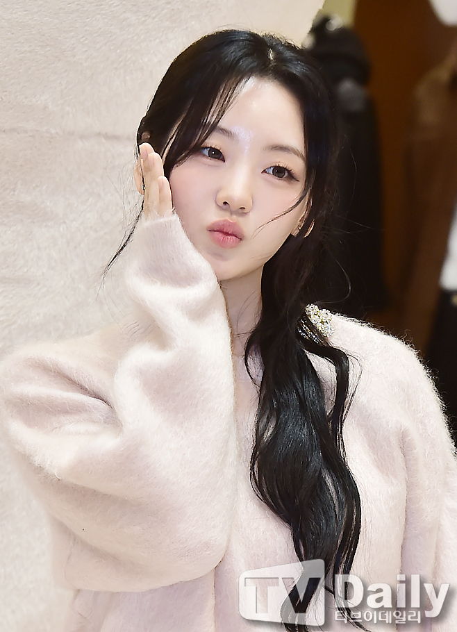 ƼºêÀ̵¥Àϸ® Æ÷Åä