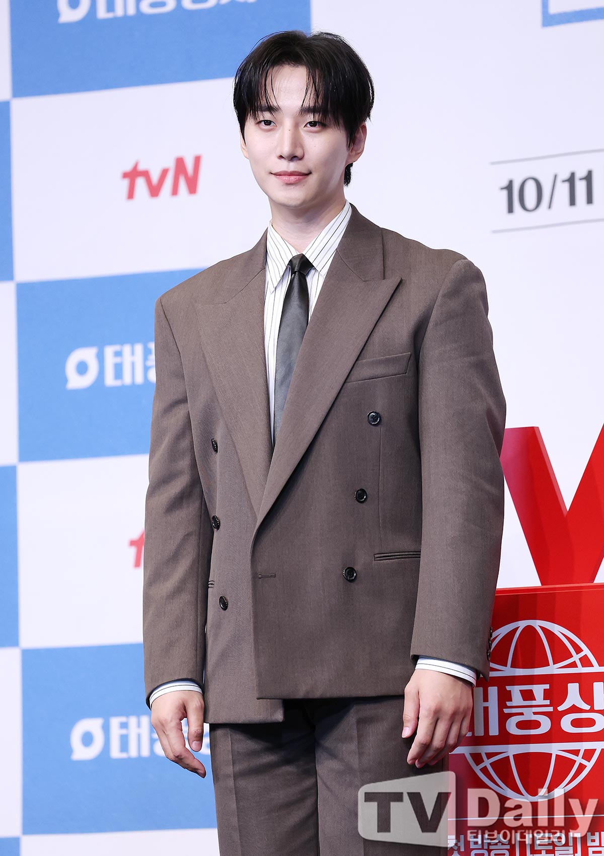 ƼºêÀ̵¥Àϸ® Æ÷Åä