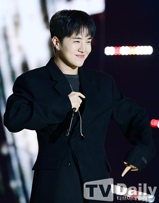 ƼºêÀ̵¥Àϸ® Æ÷Åä