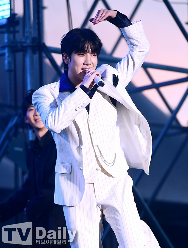 ƼºêÀ̵¥Àϸ® Æ÷Åä