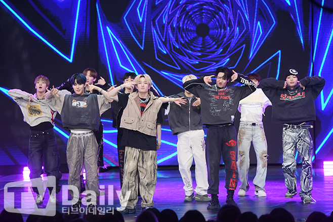 ƼºêÀ̵¥Àϸ® Æ÷Åä