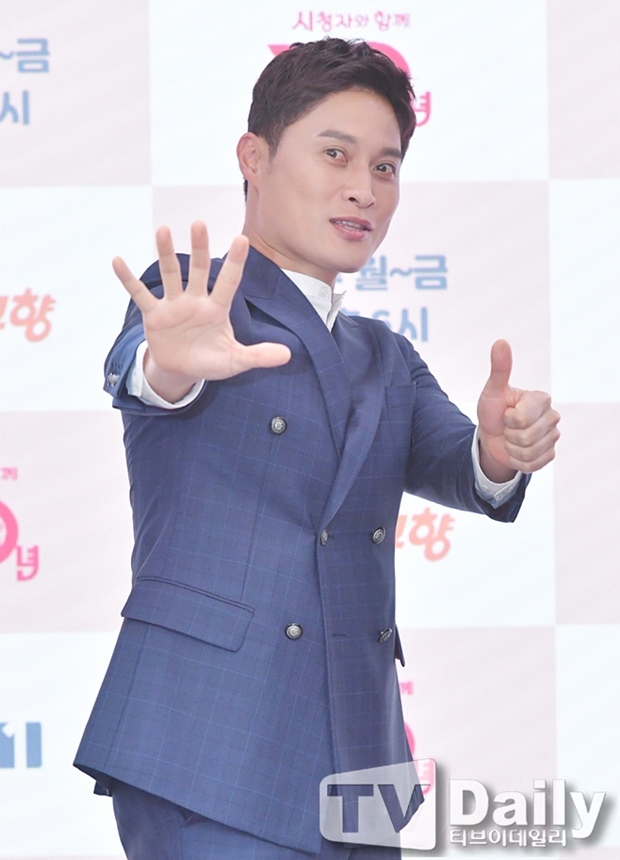 ƼºêÀ̵¥Àϸ® Æ÷Åä