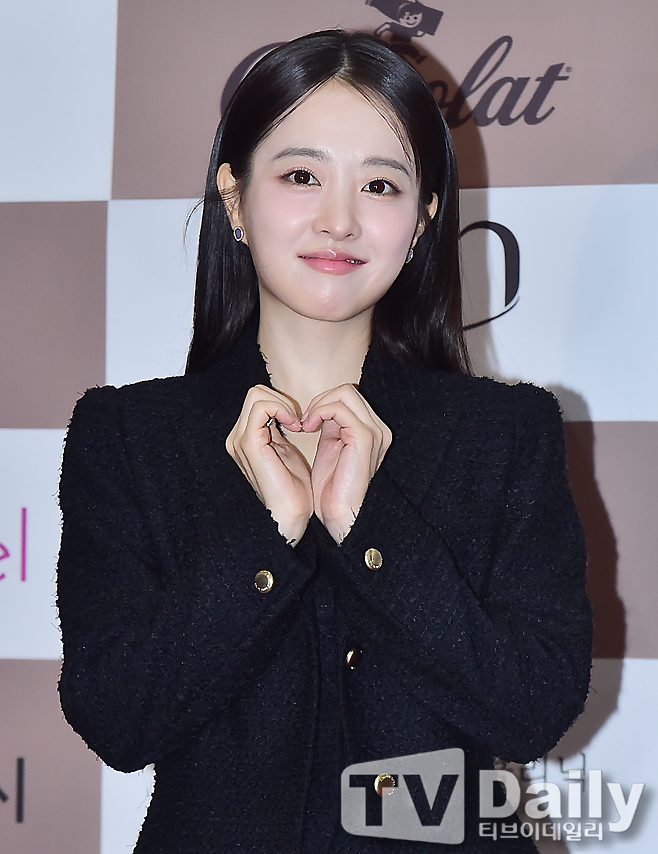 ƼºêÀ̵¥Àϸ® Æ÷Åä