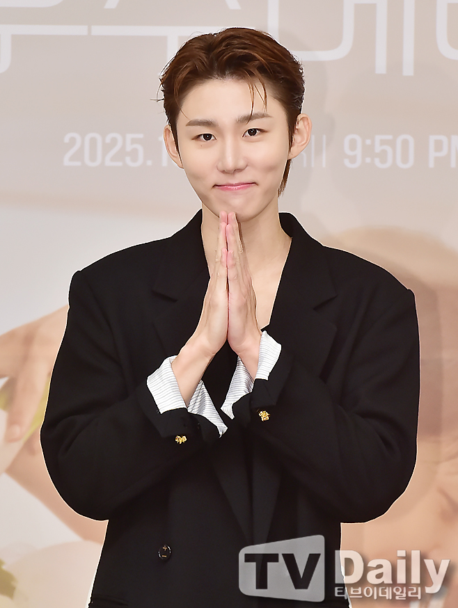 ƼºêÀ̵¥Àϸ® Æ÷Åä