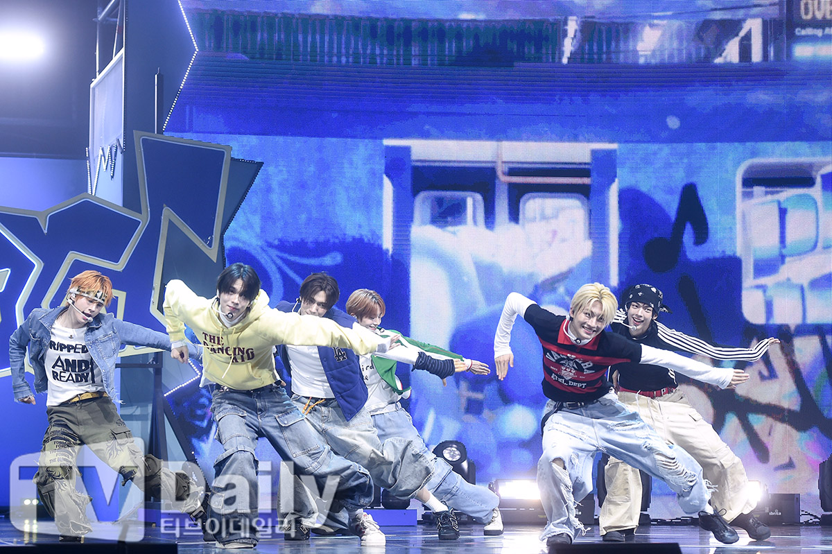 ƼºêÀ̵¥Àϸ® Æ÷Åä