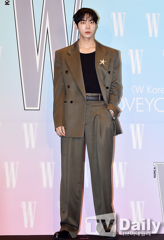 ƼºêÀ̵¥Àϸ® Æ÷Åä