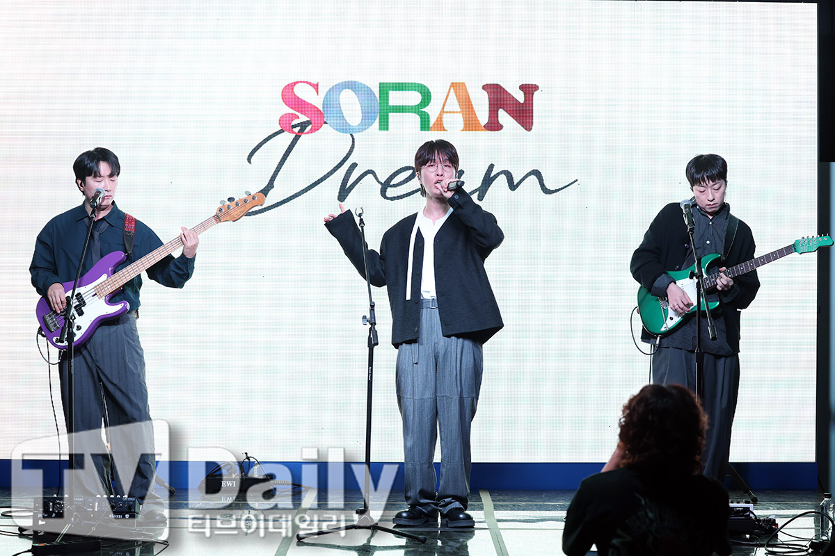 ƼºêÀ̵¥Àϸ® Æ÷Åä