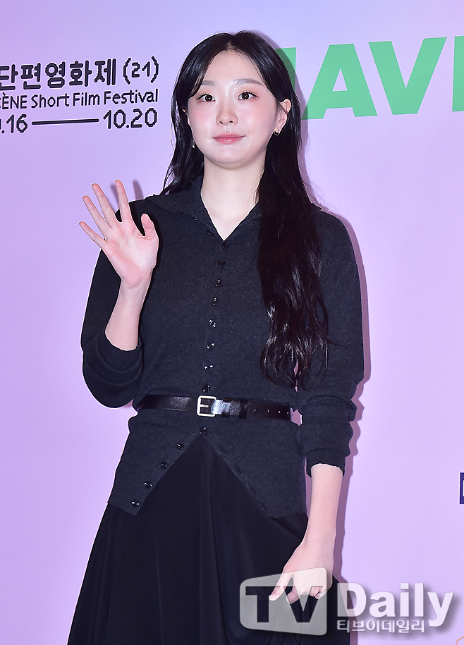 ƼºêÀ̵¥Àϸ® Æ÷Åä