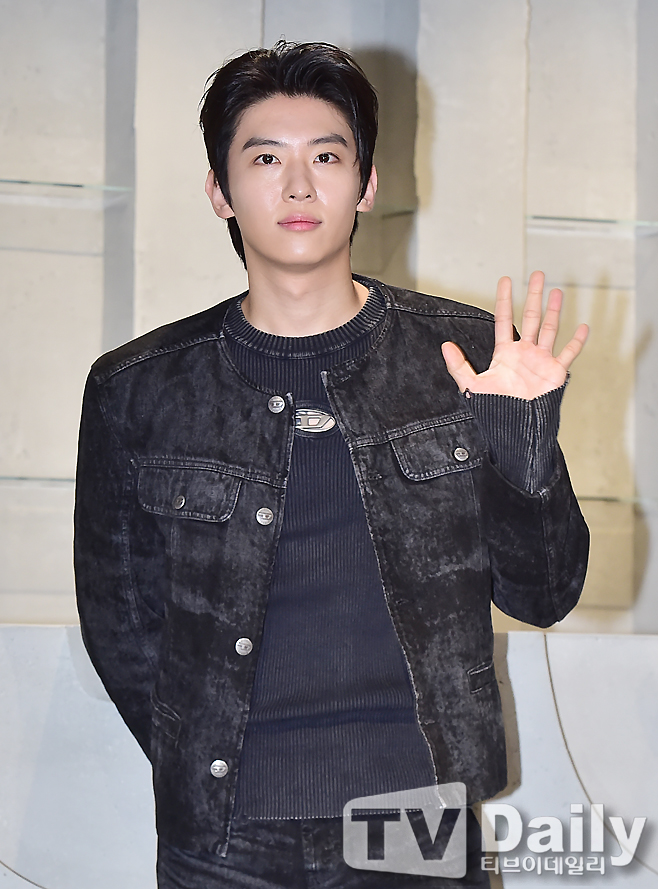 ƼºêÀ̵¥Àϸ® Æ÷Åä