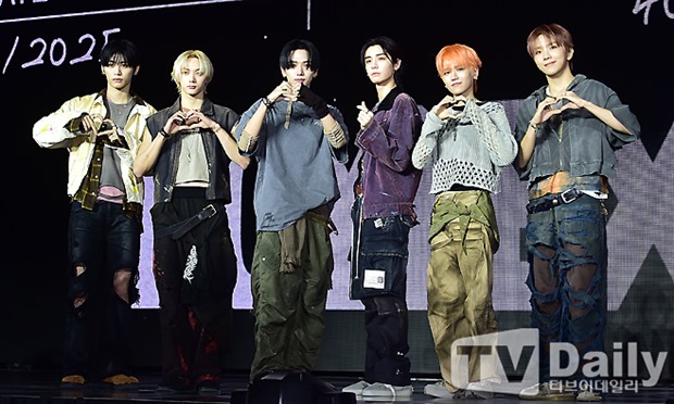 ƼºêÀ̵¥Àϸ® Æ÷Åä