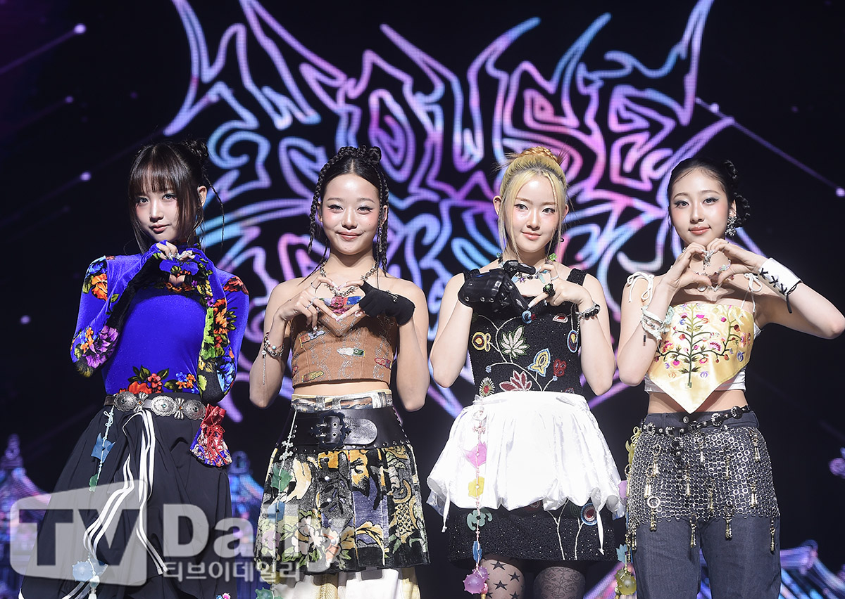 ƼºêÀ̵¥Àϸ® Æ÷Åä