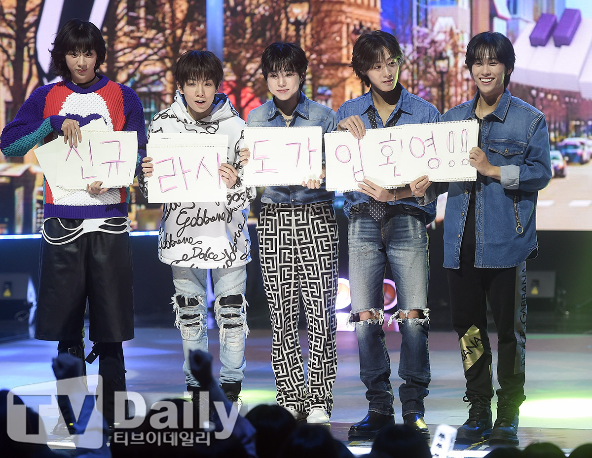 ƼºêÀ̵¥Àϸ® Æ÷Åä