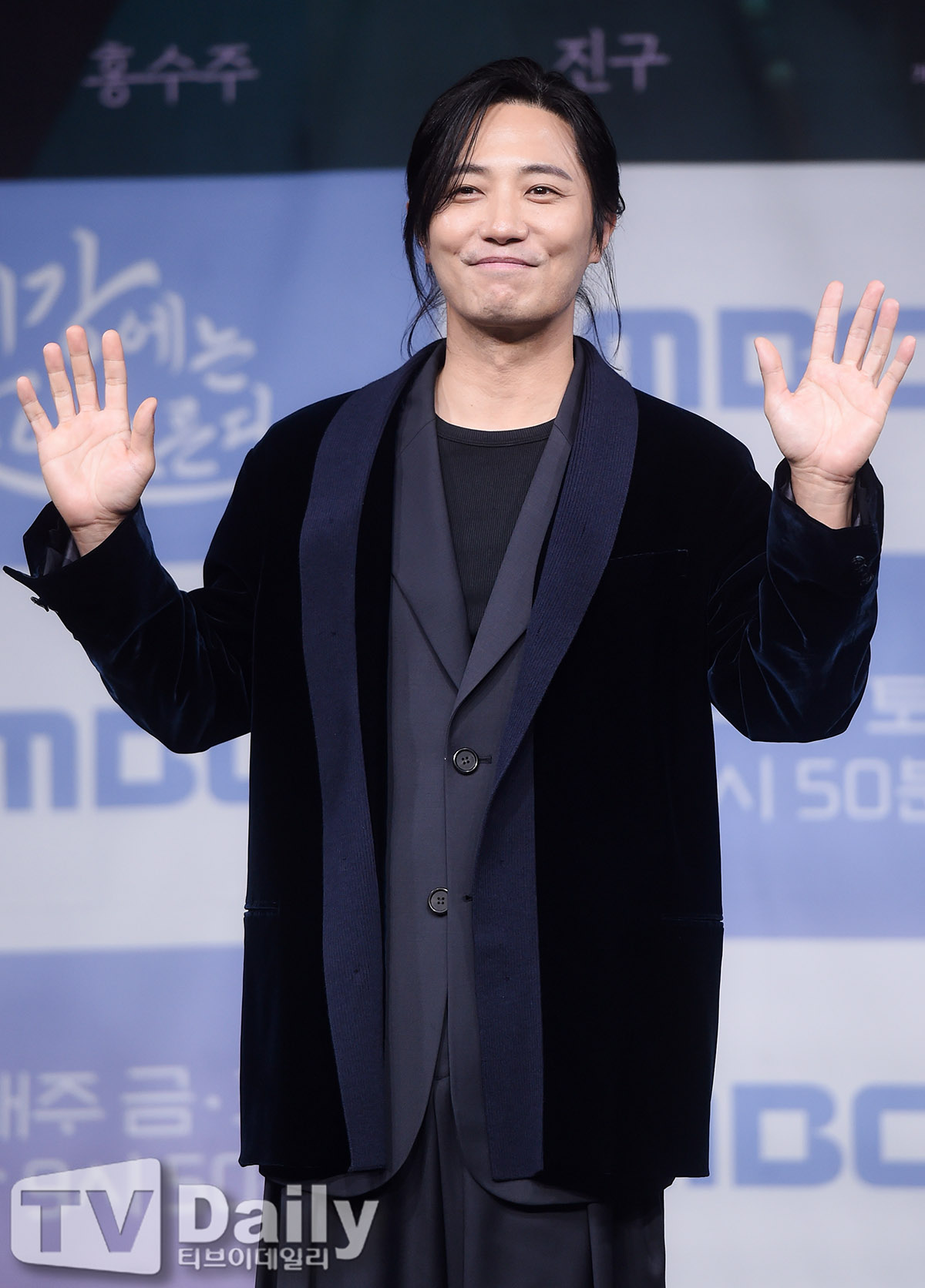 ƼºêÀ̵¥Àϸ® Æ÷Åä