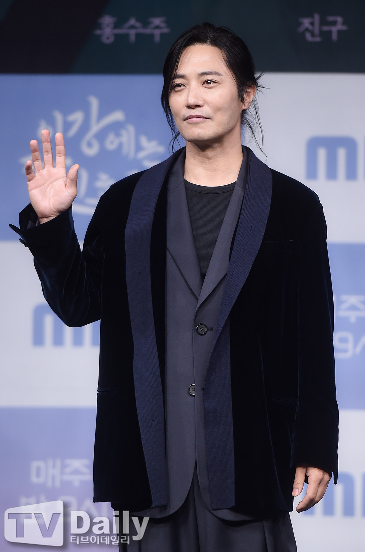 ƼºêÀ̵¥Àϸ® Æ÷Åä