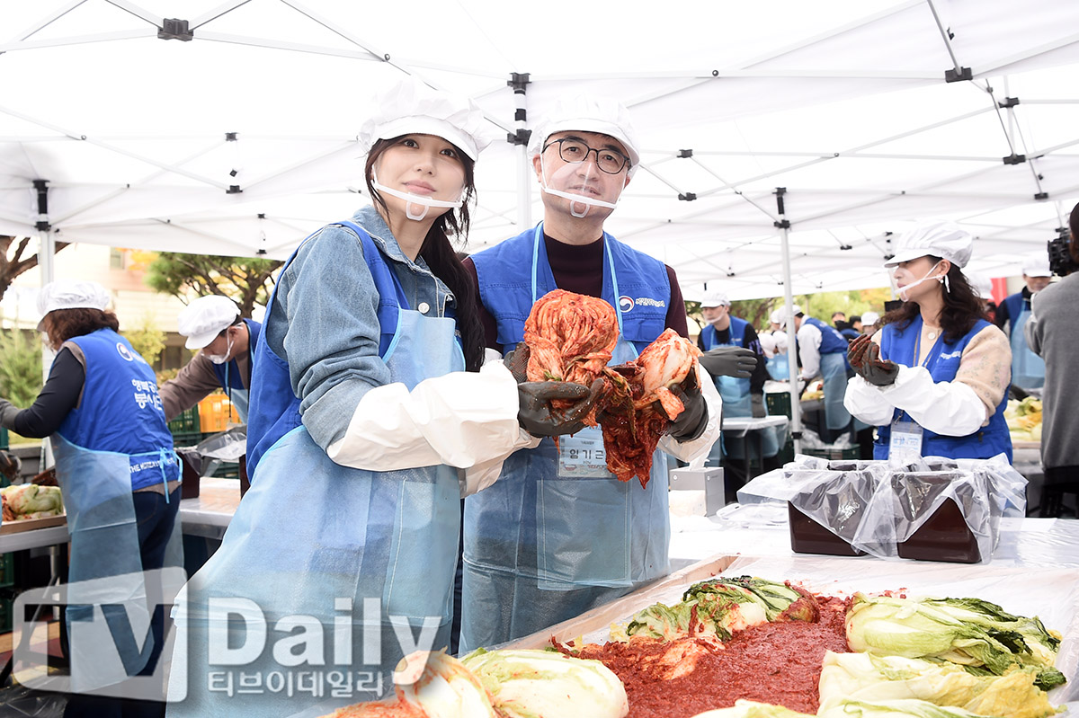 ƼºêÀ̵¥Àϸ® Æ÷Åä