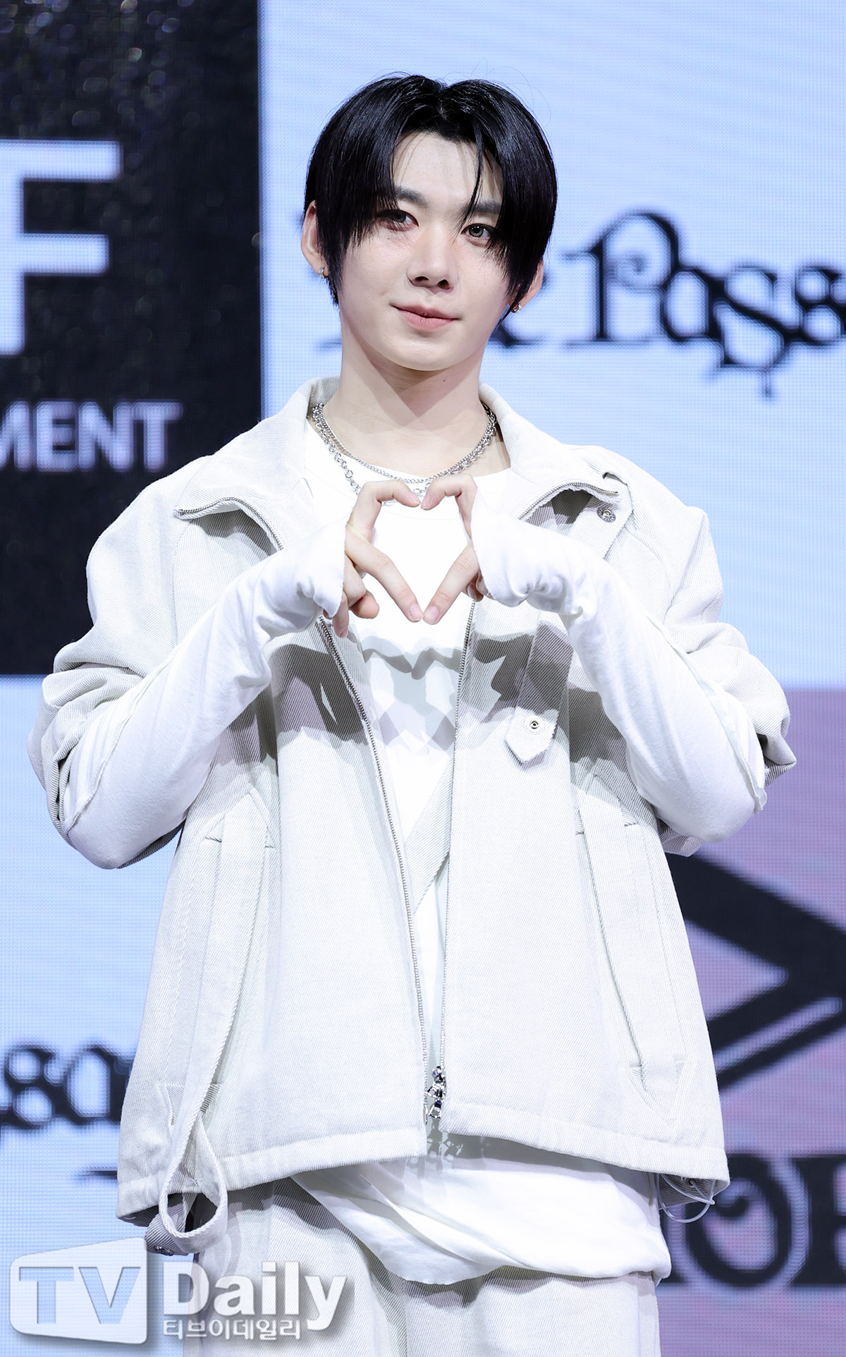 ƼºêÀ̵¥Àϸ® Æ÷Åä