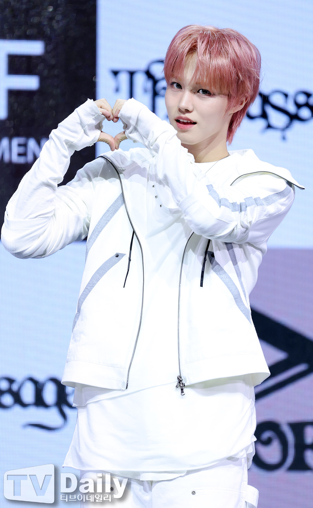 ƼºêÀ̵¥Àϸ® Æ÷Åä