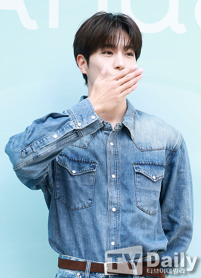 ƼºêÀ̵¥Àϸ® Æ÷Åä