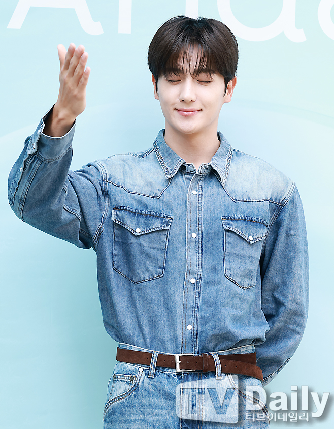 ƼºêÀ̵¥Àϸ® Æ÷Åä