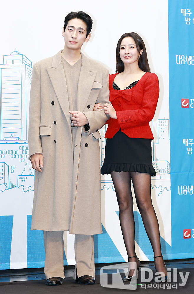 ƼºêÀ̵¥Àϸ® Æ÷Åä