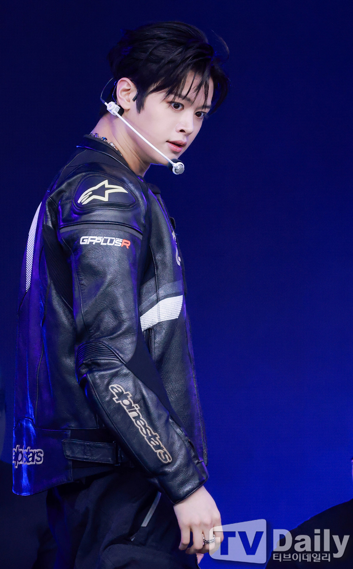 ƼºêÀ̵¥Àϸ® Æ÷Åä