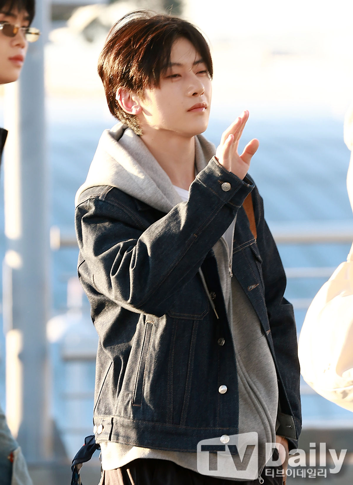 ƼºêÀ̵¥Àϸ® Æ÷Åä