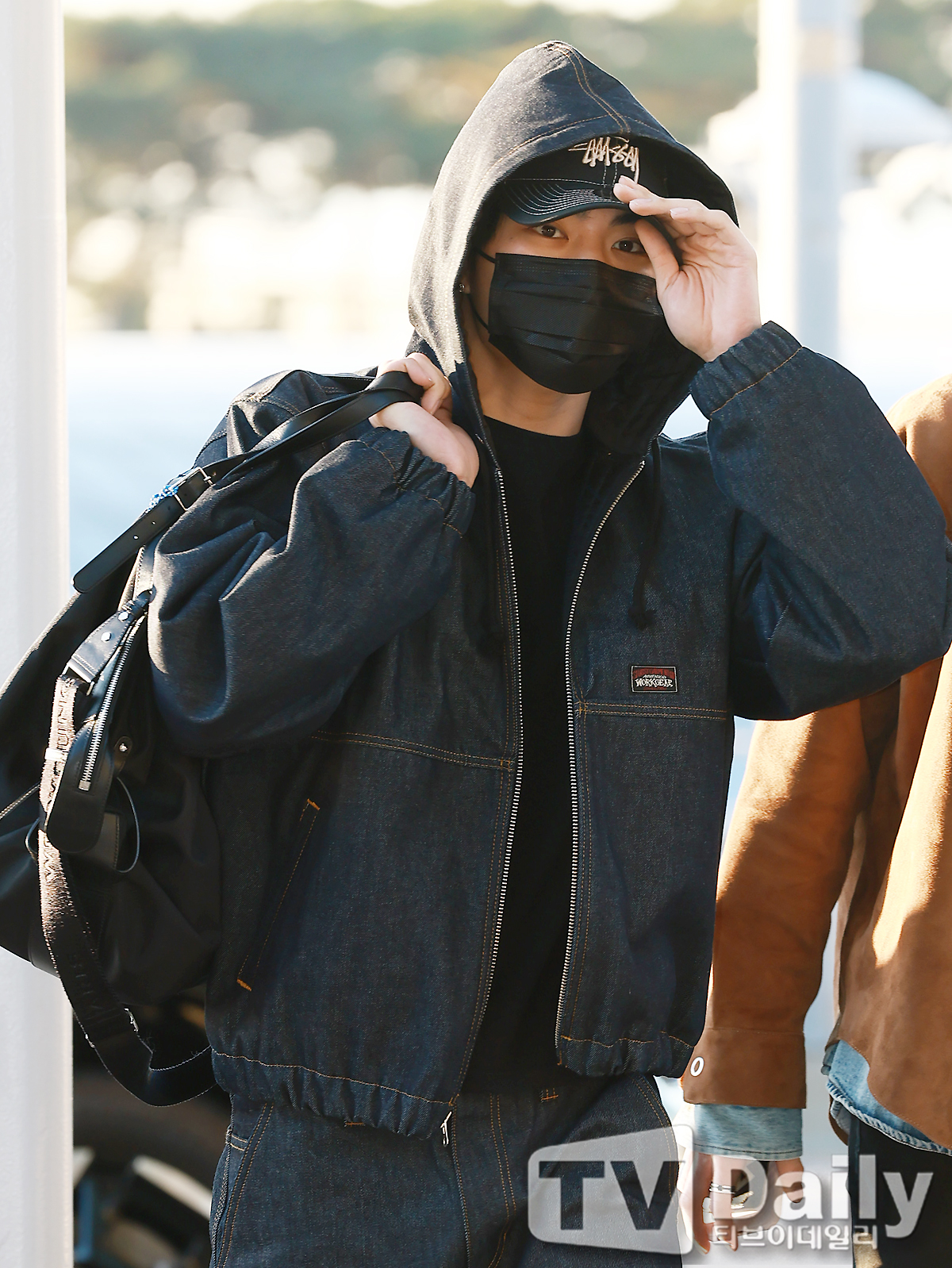 ƼºêÀ̵¥Àϸ® Æ÷Åä