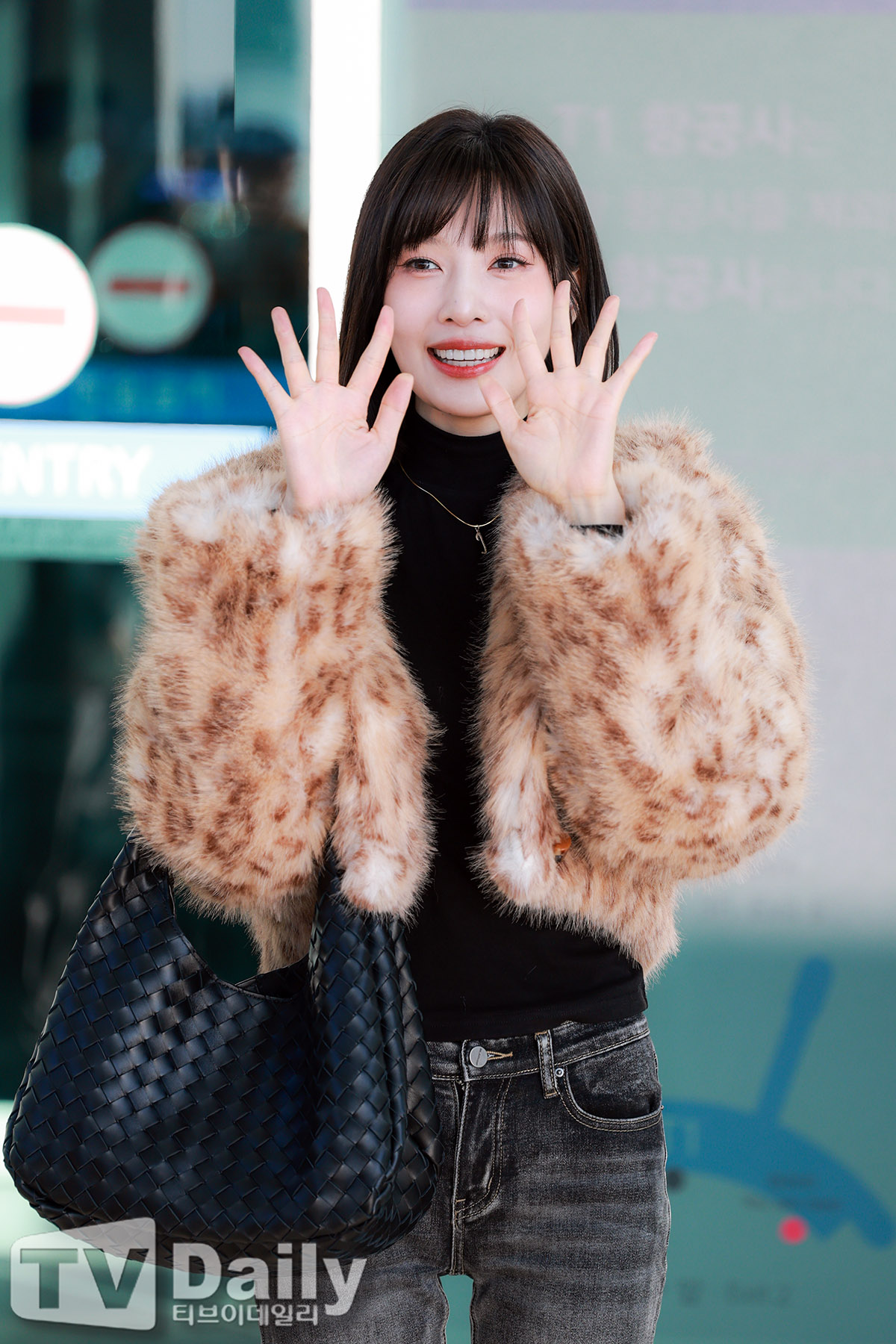 ƼºêÀ̵¥Àϸ® Æ÷Åä